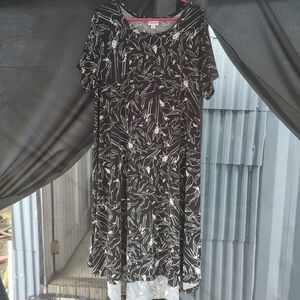 LuLaRoe Black and White Midi Sundress with Flutter Sleeves
